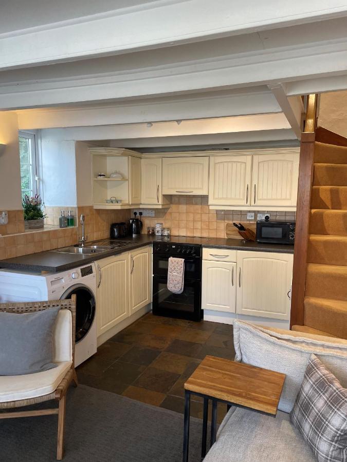 The Little Lighthouse - 2 Minutes From The Beach Pentewan Exterior foto